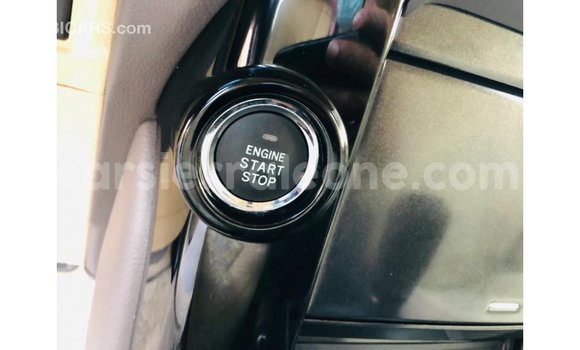 Buy Import Toyota Prado White Car in Import - Dubai in Kailahun Buy Import Toyota Prado White Car in Import - Dubai in Kailahun