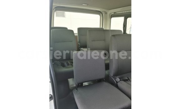 Buy Import Toyota Hiace White Car in Import - Dubai in Kailahun Buy Import Toyota Hiace White Car in Import - Dubai in Kailahun
