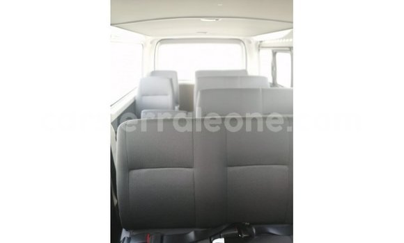 Buy Import Toyota Hiace White Car in Import - Dubai in Kailahun Buy Import Toyota Hiace White Car in Import - Dubai in Kailahun