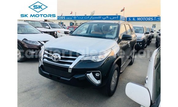 Buy Import Toyota Fortuner Black Car in Import - Dubai in Kailahun
