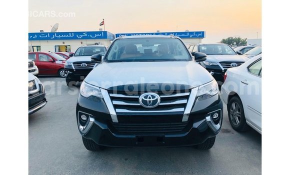 Buy Import Toyota Fortuner Black Car in Import - Dubai in Kailahun Buy Import Toyota Fortuner Black Car in Import - Dubai in Kailahun