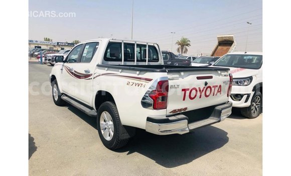 Acheter Import Voiture Toyota Hilux Blanc à Import - Dubai, Kailahun Acheter Import Voiture Toyota Hilux Blanc à Import - Dubai, Kailahun