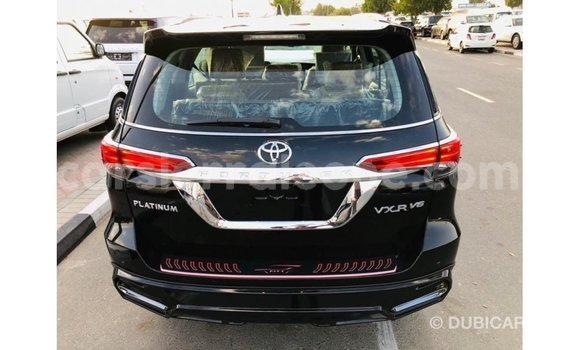 Buy Import Toyota Fortuner Black Car in Import - Dubai in Kailahun Buy Import Toyota Fortuner Black Car in Import - Dubai in Kailahun