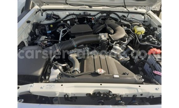 Buy Import Toyota Land Cruiser White Car in Import - Dubai in Kailahun Buy Import Toyota Land Cruiser White Car in Import - Dubai in Kailahun