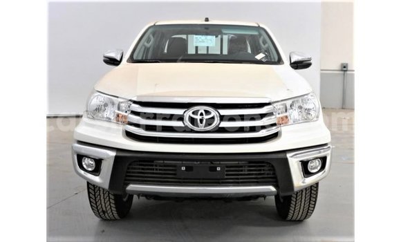 Buy Import Toyota Hilux White Car in Import - Dubai in Kailahun Buy Import Toyota Hilux White Car in Import - Dubai in Kailahun