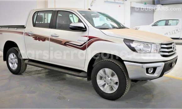 Buy Import Toyota Hilux White Car in Import - Dubai in Kailahun Buy Import Toyota Hilux White Car in Import - Dubai in Kailahun