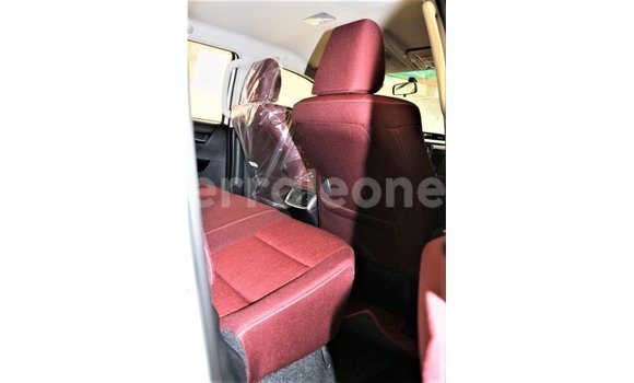 Buy Import Toyota Hilux White Car in Import - Dubai in Kailahun Buy Import Toyota Hilux White Car in Import - Dubai in Kailahun