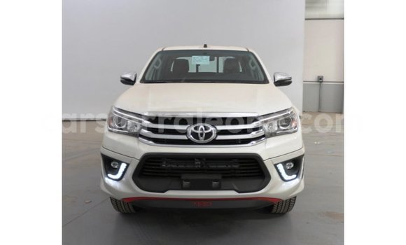 Buy Import Toyota Hilux White Car in Import - Dubai in Kailahun Buy Import Toyota Hilux White Car in Import - Dubai in Kailahun