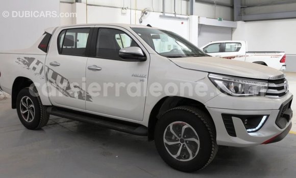 Buy Import Toyota Hilux White Car in Import - Dubai in Kailahun Buy Import Toyota Hilux White Car in Import - Dubai in Kailahun