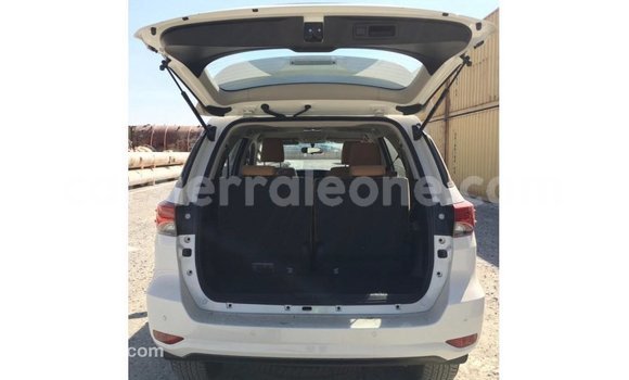 Buy Import Toyota Fortuner White Car in Import - Dubai in Kailahun Buy Import Toyota Fortuner White Car in Import - Dubai in Kailahun