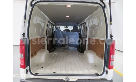 Buy Import Toyota Hiace White Car in Import - Dubai in Kailahun Buy Import Toyota Hiace White Car in Import - Dubai in Kailahun
