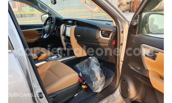 Buy Import Toyota Fortuner Other Car in Import - Dubai in Kailahun Buy Import Toyota Fortuner Other Car in Import - Dubai in Kailahun