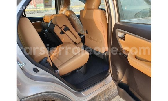 Buy Import Toyota Fortuner Other Car in Import - Dubai in Kailahun Buy Import Toyota Fortuner Other Car in Import - Dubai in Kailahun