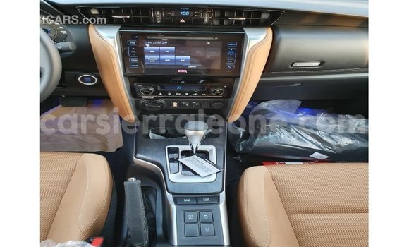 Buy Import Toyota Fortuner Other Car in Import - Dubai in Kailahun Buy Import Toyota Fortuner Other Car in Import - Dubai in Kailahun