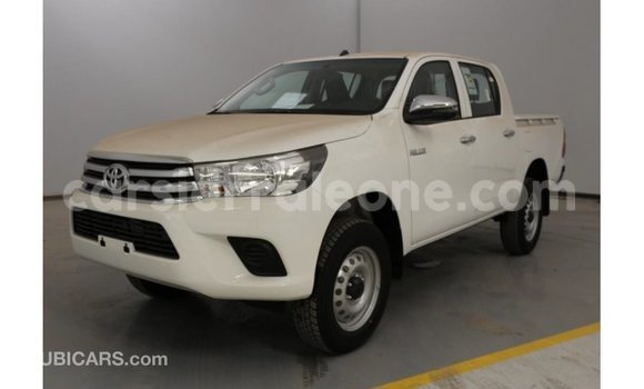 Buy Import Toyota Hilux White Car in Import - Dubai in Kailahun Buy Import Toyota Hilux White Car in Import - Dubai in Kailahun