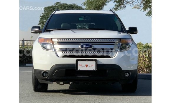 Buy Import Ford Explorer White Car in Import - Dubai in Kailahun Buy Import Ford Explorer White Car in Import - Dubai in Kailahun