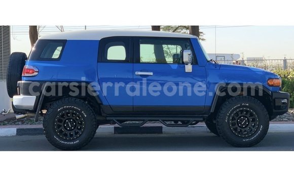 Buy Import Toyota FJ Cruiser Blue Car in Import - Dubai in Kailahun Buy Import Toyota FJ Cruiser Blue Car in Import - Dubai in Kailahun