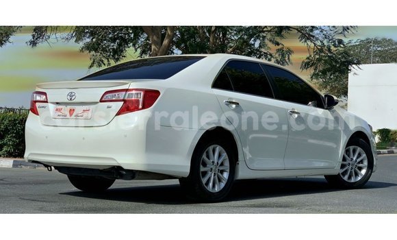 Buy Import Toyota Camry White Car in Import - Dubai in Kailahun Buy Import Toyota Camry White Car in Import - Dubai in Kailahun