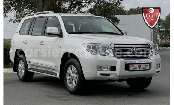 Buy Import Toyota Land Cruiser White Car in Import - Dubai in Kailahun Buy Import Toyota Land Cruiser White Car in Import - Dubai in Kailahun