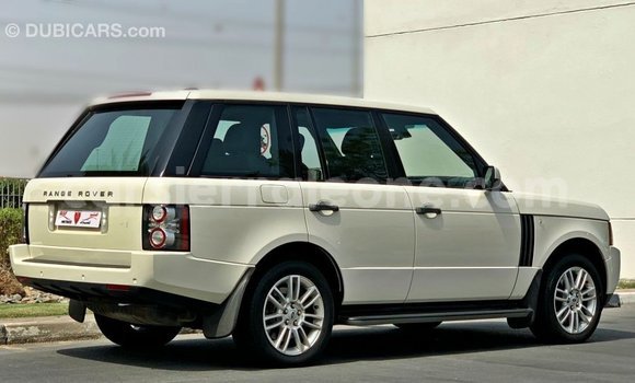 Buy Import Land Rover Range Rover White Car in Import - Dubai in Kailahun Buy Import Land Rover Range Rover White Car in Import - Dubai in Kailahun