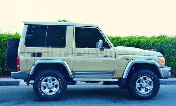 Buy Import Toyota Land Cruiser Beige Car in Import - Dubai in Kailahun Buy Import Toyota Land Cruiser Beige Car in Import - Dubai in Kailahun