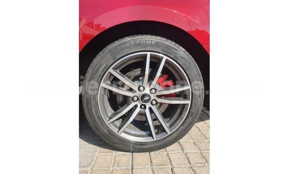 Acheter Import Voiture Ford Mustang Rouge à Import - Dubai, Kailahun Acheter Import Voiture Ford Mustang Rouge à Import - Dubai, Kailahun