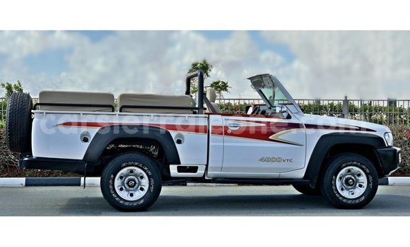 Buy Import Nissan Patrol White Car in Import - Dubai in Kailahun Buy Import Nissan Patrol White Car in Import - Dubai in Kailahun