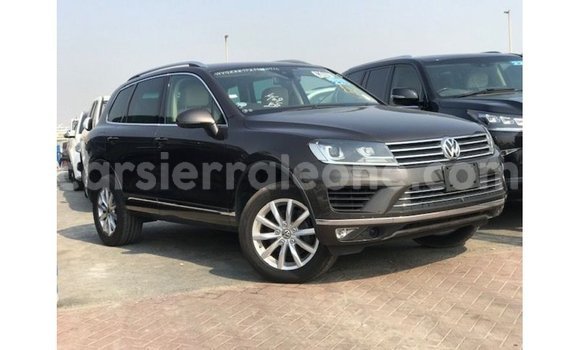 Buy Import Volkswagen Touareg Brown Car in Import - Dubai in Kailahun