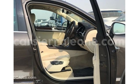 Buy Import Volkswagen Touareg Brown Car in Import - Dubai in Kailahun Buy Import Volkswagen Touareg Brown Car in Import - Dubai in Kailahun