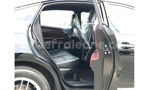Buy Import Toyota Harrier Black Car in Import - Dubai in Kailahun Buy Import Toyota Harrier Black Car in Import - Dubai in Kailahun