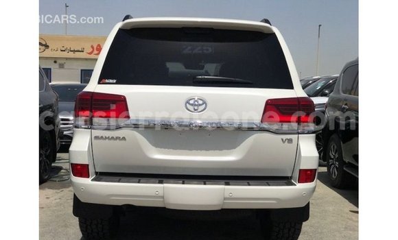 Buy Import Toyota Land Cruiser White Car in Import - Dubai in Kailahun Buy Import Toyota Land Cruiser White Car in Import - Dubai in Kailahun