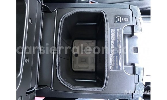 Buy Import Toyota Land Cruiser White Car in Import - Dubai in Kailahun Buy Import Toyota Land Cruiser White Car in Import - Dubai in Kailahun