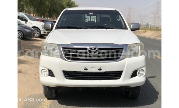 Buy Import Toyota Hilux White Car in Import - Dubai in Kailahun Buy Import Toyota Hilux White Car in Import - Dubai in Kailahun