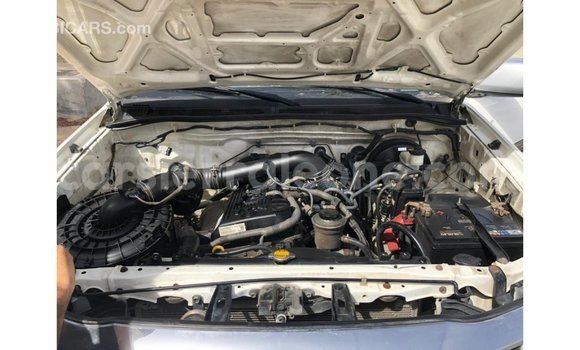 Buy Import Toyota Hilux White Car in Import - Dubai in Kailahun Buy Import Toyota Hilux White Car in Import - Dubai in Kailahun