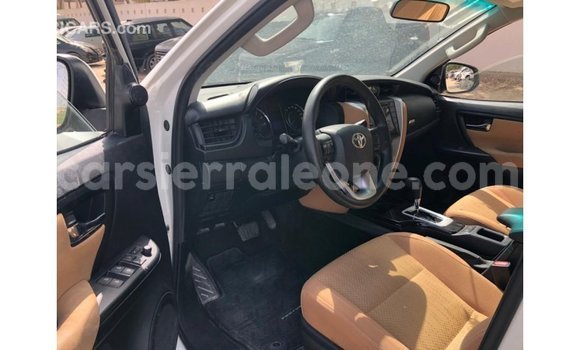 Buy Import Toyota Fortuner White Car in Import - Dubai in Kailahun Buy Import Toyota Fortuner White Car in Import - Dubai in Kailahun