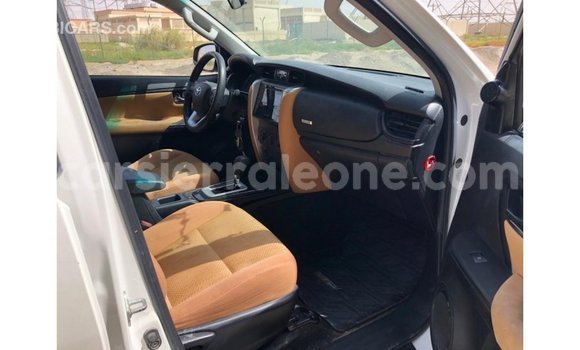 Buy Import Toyota Fortuner White Car in Import - Dubai in Kailahun Buy Import Toyota Fortuner White Car in Import - Dubai in Kailahun