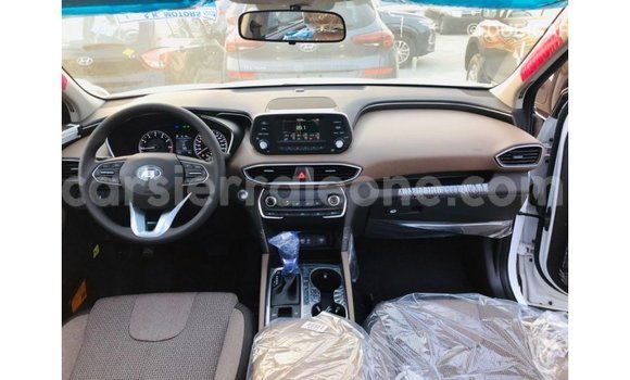 Buy Import Hyundai Santa Fe White Car in Import - Dubai in Kailahun Buy Import Hyundai Santa Fe White Car in Import - Dubai in Kailahun