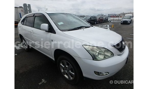 Buy Import Toyota Harrier White Car in Import - Dubai in Kailahun Buy Import Toyota Harrier White Car in Import - Dubai in Kailahun