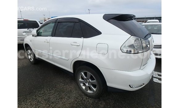 Buy Import Toyota Harrier White Car in Import - Dubai in Kailahun Buy Import Toyota Harrier White Car in Import - Dubai in Kailahun