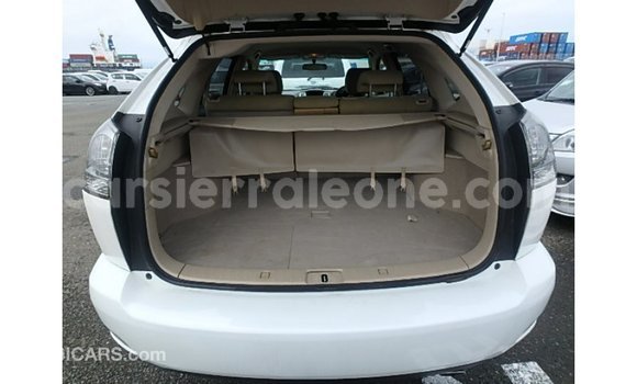 Buy Import Toyota Harrier White Car in Import - Dubai in Kailahun Buy Import Toyota Harrier White Car in Import - Dubai in Kailahun