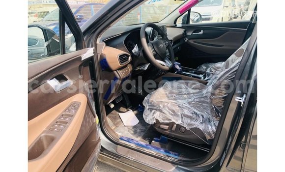 Buy Import Hyundai Santa Fe Green Car in Import - Dubai in Kailahun Buy Import Hyundai Santa Fe Green Car in Import - Dubai in Kailahun