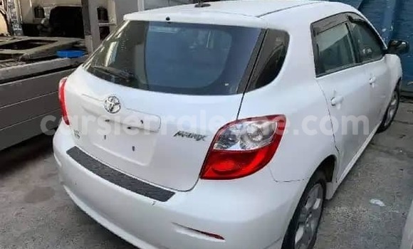 Acheter Occasion Voiture Toyota Matrix Blanc à Freetown, Western Urban Acheter Occasion Voiture Toyota Matrix Blanc à Freetown, Western Urban