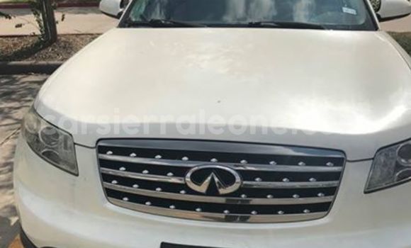 Buy Used Infiniti FX-Series White Car in Segbwema in Kailahun Buy Used Infiniti FX-Series White Car in Segbwema in Kailahun