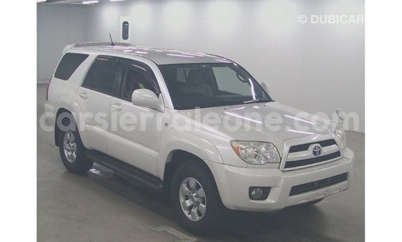 Buy Import Toyota Hilux White Car in Import - Dubai in Kailahun Buy Import Toyota Hilux White Car in Import - Dubai in Kailahun