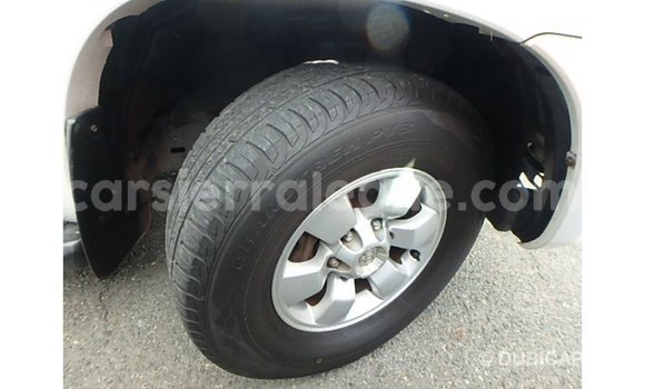 Buy Import Toyota Hilux White Car in Import - Dubai in Kailahun Buy Import Toyota Hilux White Car in Import - Dubai in Kailahun