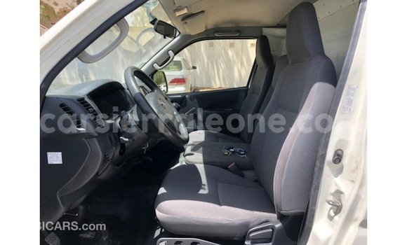 Buy Import Toyota Hiace White Car in Import - Dubai in Kailahun Buy Import Toyota Hiace White Car in Import - Dubai in Kailahun