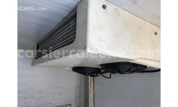 Buy Import Toyota Hiace White Car in Import - Dubai in Kailahun Buy Import Toyota Hiace White Car in Import - Dubai in Kailahun