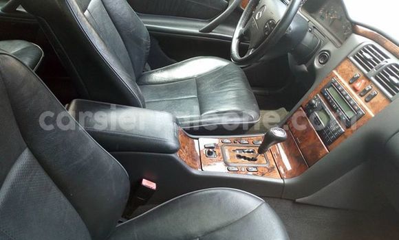 Buy Used Mercedes‒Benz E–Class Black Car in Freetown in Western Urban Buy Used Mercedes‒Benz E–Class Black Car in Freetown in Western Urban