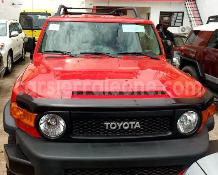 Buy Used Toyota Fj Cruiser Red Car In Freetown In Western Urban