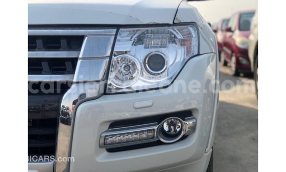 Buy Import Mitsubishi Pajero Black Car in Import - Dubai in Kailahun Buy Import Mitsubishi Pajero Black Car in Import - Dubai in Kailahun